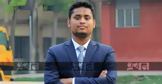 আমার কাজের জন্য আমি দুঃখপ্রকাশ করছি— ভাইরাল ভিডিও নিয়ে হাসনাত